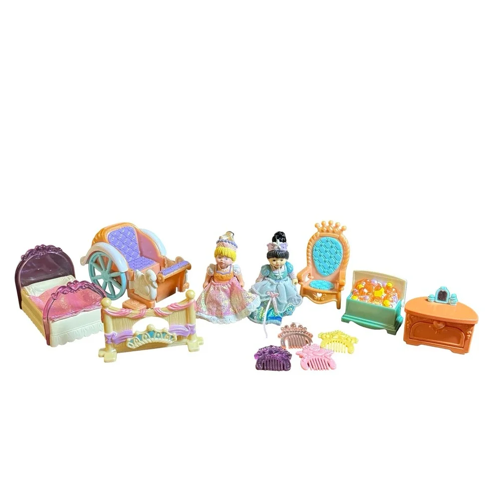 1995 Fisher-Price Loving Family Once Upon A Dream Dollhouse Accessory Figure Lot